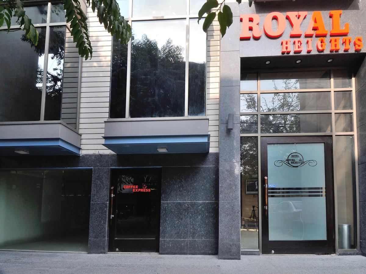 Hotel Royal Grand - Opposite Axis Bank East Patel Nagar New Delhi Ngoại thất bức ảnh
